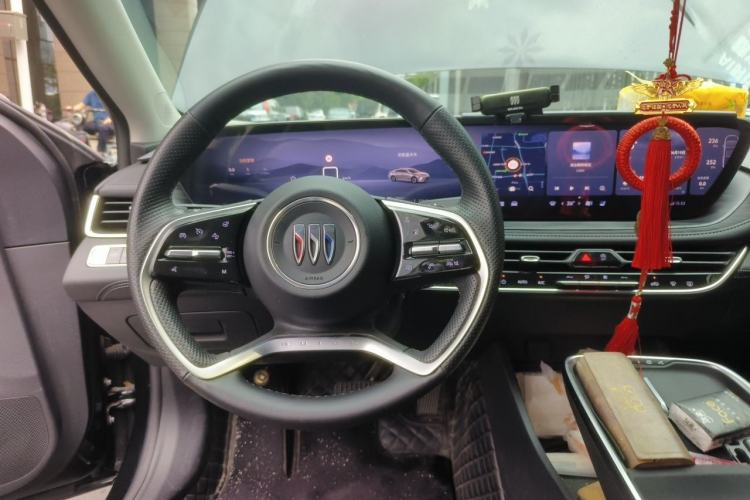 Used Buick LaCrosse 2023 28T Prestige Edition Steering Wheel