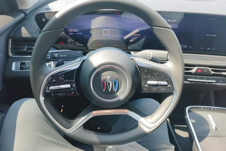Used Buick LaCrosse 2023 Restyled 25T Cross-Country Edition Steering Wheel