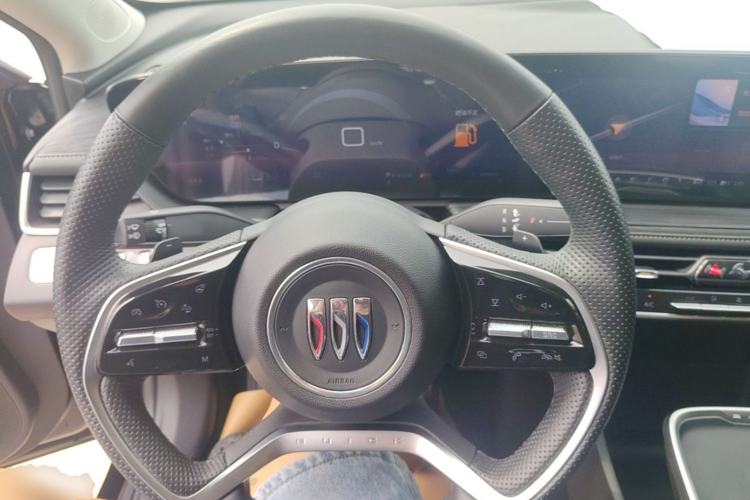 Used Buick LaCrosse 2023 28T Prestige Edition Steering Wheel