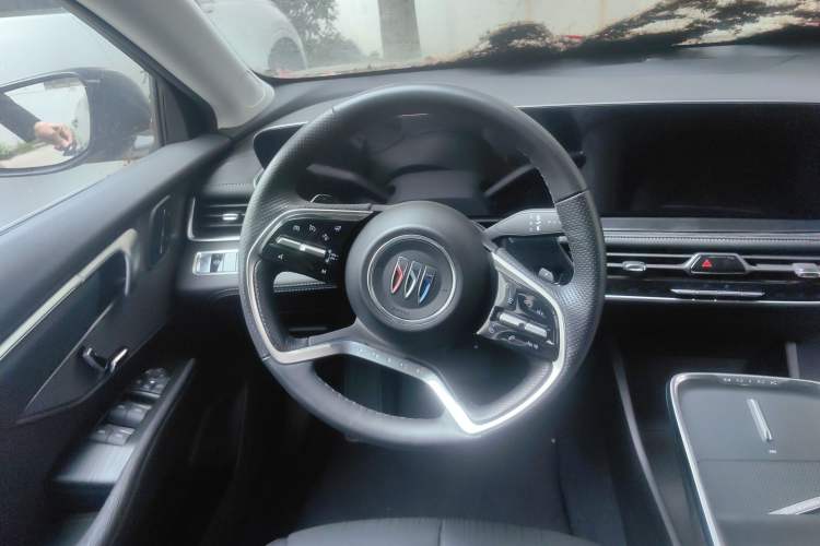 Used Buick LaCrosse 2023 28T Prestige Edition Steering Wheel