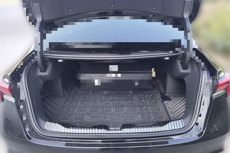 Used Buick LaCrosse 2023 28T Prestige Edition Trunk