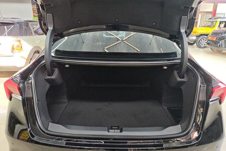 Used Buick LaCrosse 2023 28T Enjoyment Edition Trunk
