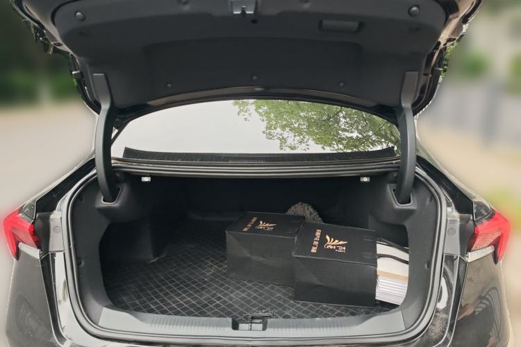 Used Buick LaCrosse 2023 28T Prestige Edition Trunk