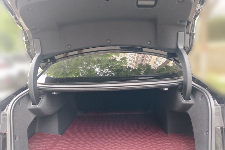 Used Buick LaCrosse 2023 28T Prestige Edition Trunk