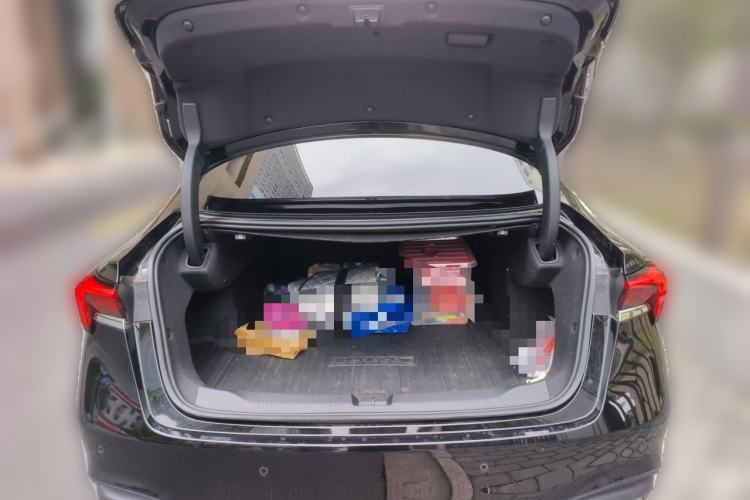 Used Buick LaCrosse 2023 28T Prestige Edition Trunk