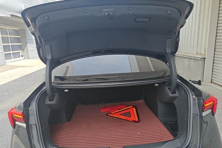 Used Buick LaCrosse 2023 28T Prestige Edition Trunk