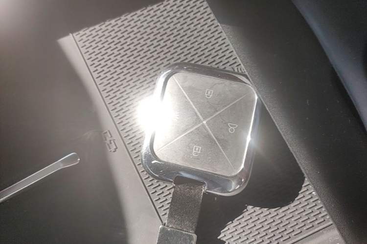 Used Buick LaCrosse 2023 28T Prestige Edition Vehicle Key