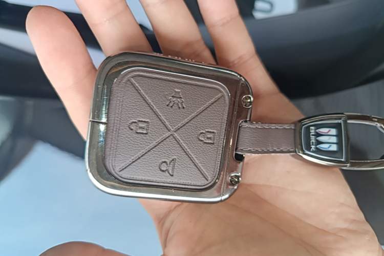 Used Buick LaCrosse 2023 28T Prestige Edition Vehicle Key