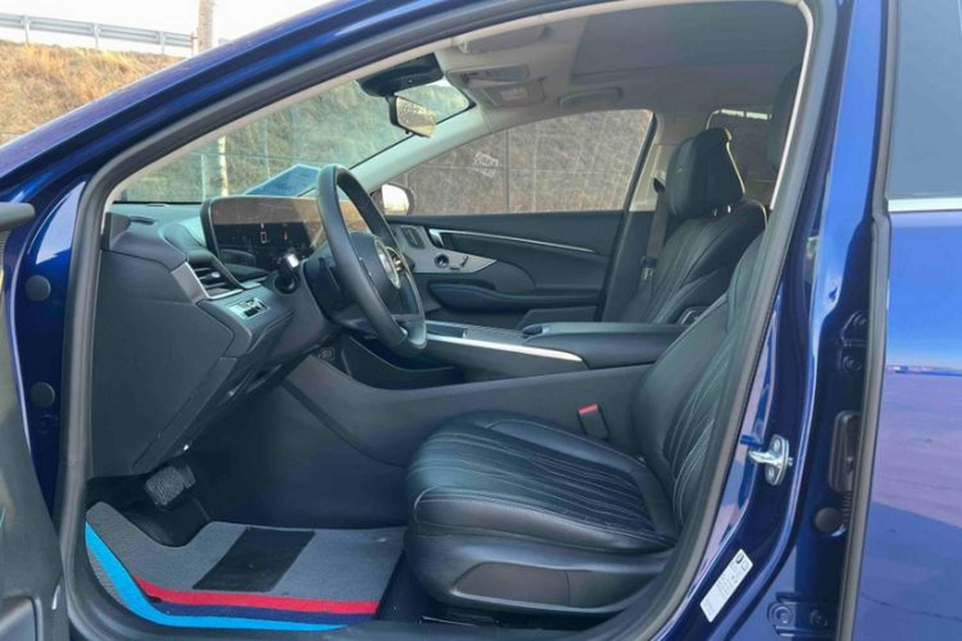 Used Buick LaCrosse 2023 Avia Edition Left Front Seat
