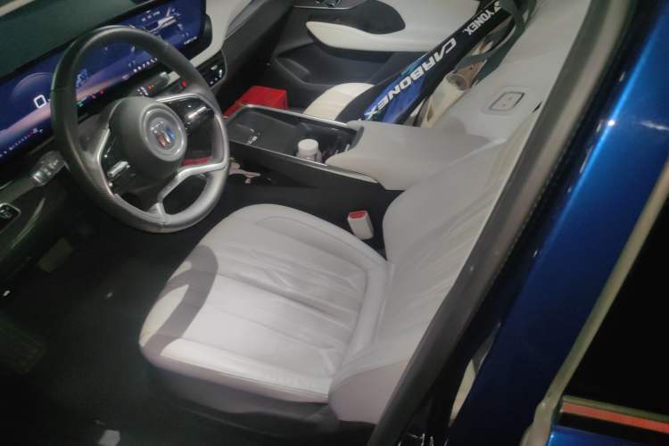 Used Buick LaCrosse 2023 Avia Edition Left Front Seat