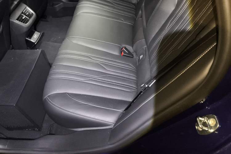 Used Buick LaCrosse 2023 Avia Edition Left Rear Seat