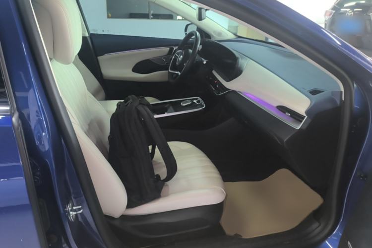 Used Buick LaCrosse 2023 Avia Edition Right Front Seat