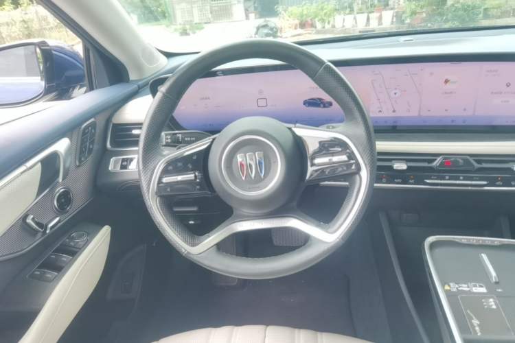Used Buick LaCrosse 2023 Avia Edition Steering Wheel