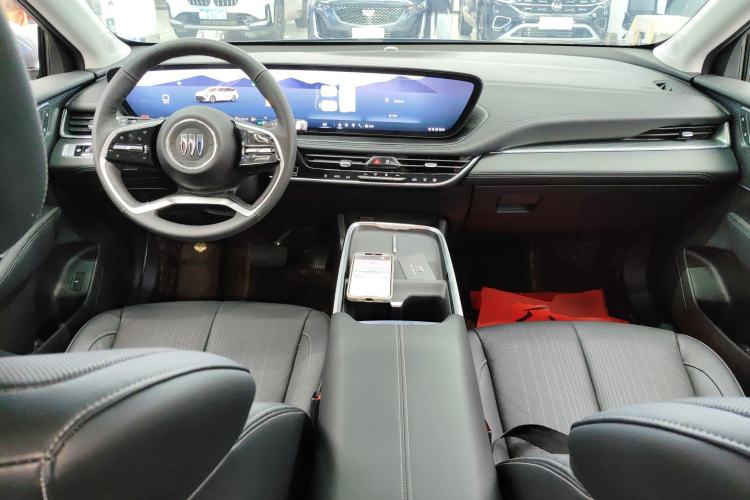 Used Buick LaCrosse 2023 28T Prestige Edition Center Console