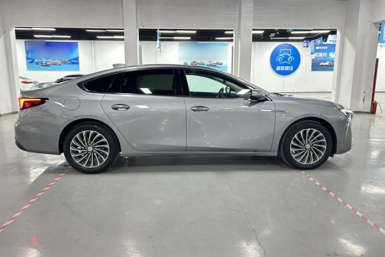 Used Buick LaCrosse 2023 28T Prestige Edition Exterior 3