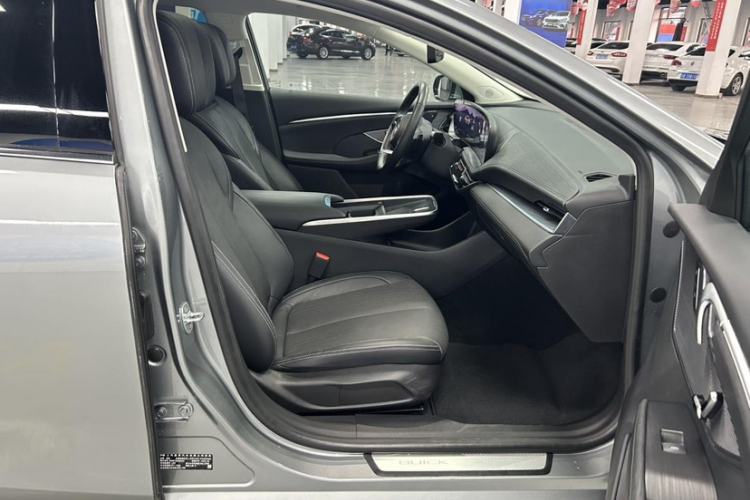Used Buick LaCrosse 2023 28T Prestige Edition Interior 3