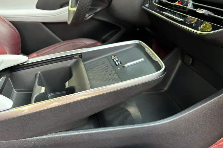 Used Buick LaCrosse 2023 28T Prestige Edition Interior 9