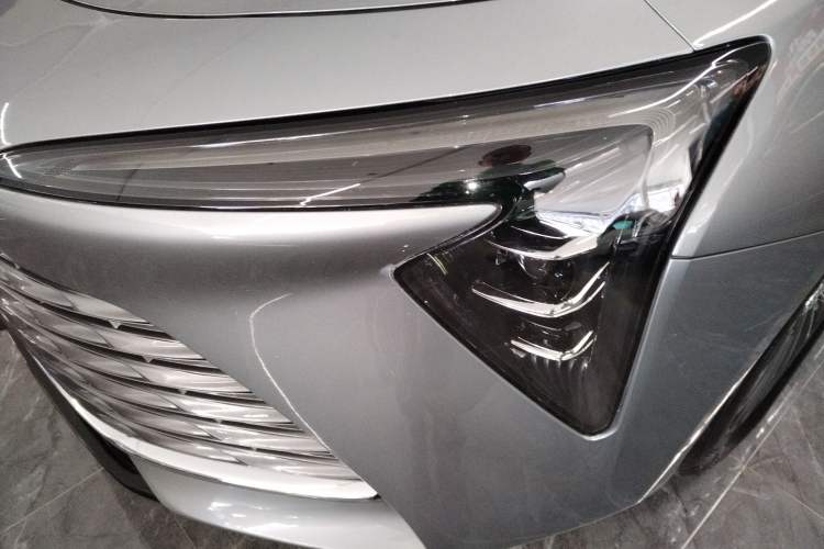 Used Buick LaCrosse 2023 28T Enjoyment Edition Left Front Headlight