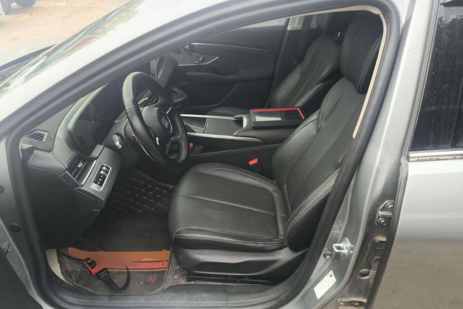 Used Buick LaCrosse 2023 28T Prestige Edition Left Front Seat