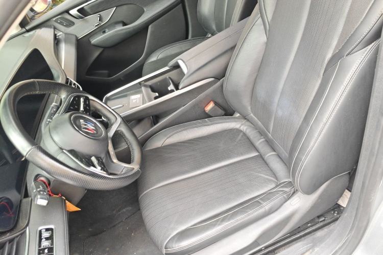 Used Buick LaCrosse 2023 28T Prestige Edition Left Front Seat