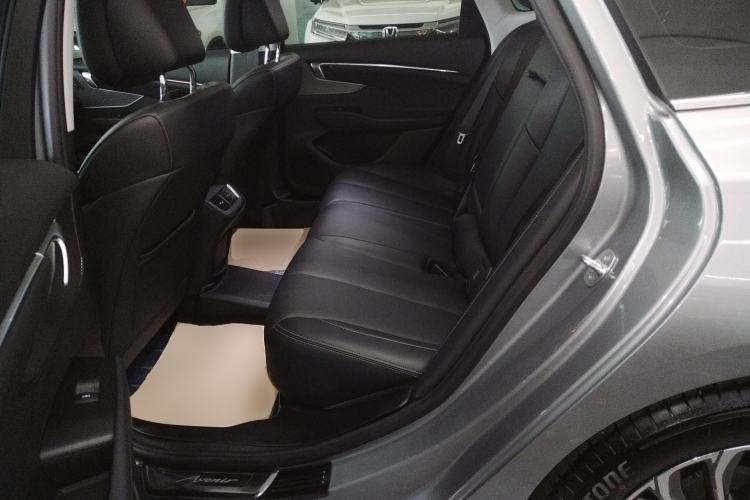 Used Buick LaCrosse 2023 28T Enjoyment Edition Left Rear Seat
