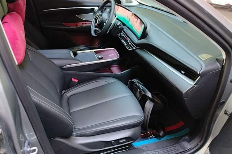 Used Buick LaCrosse 2023 28T Enjoyment Edition Right Front Seat