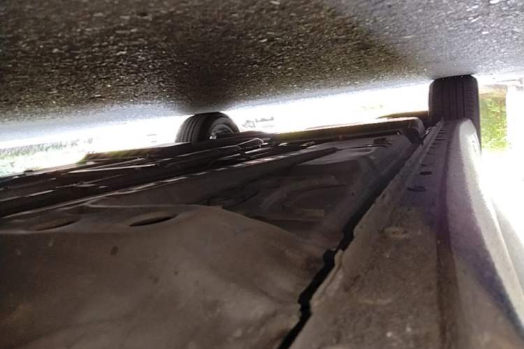 Used Buick LaCrosse 2023 28T Enjoyment Edition Right Side Sill