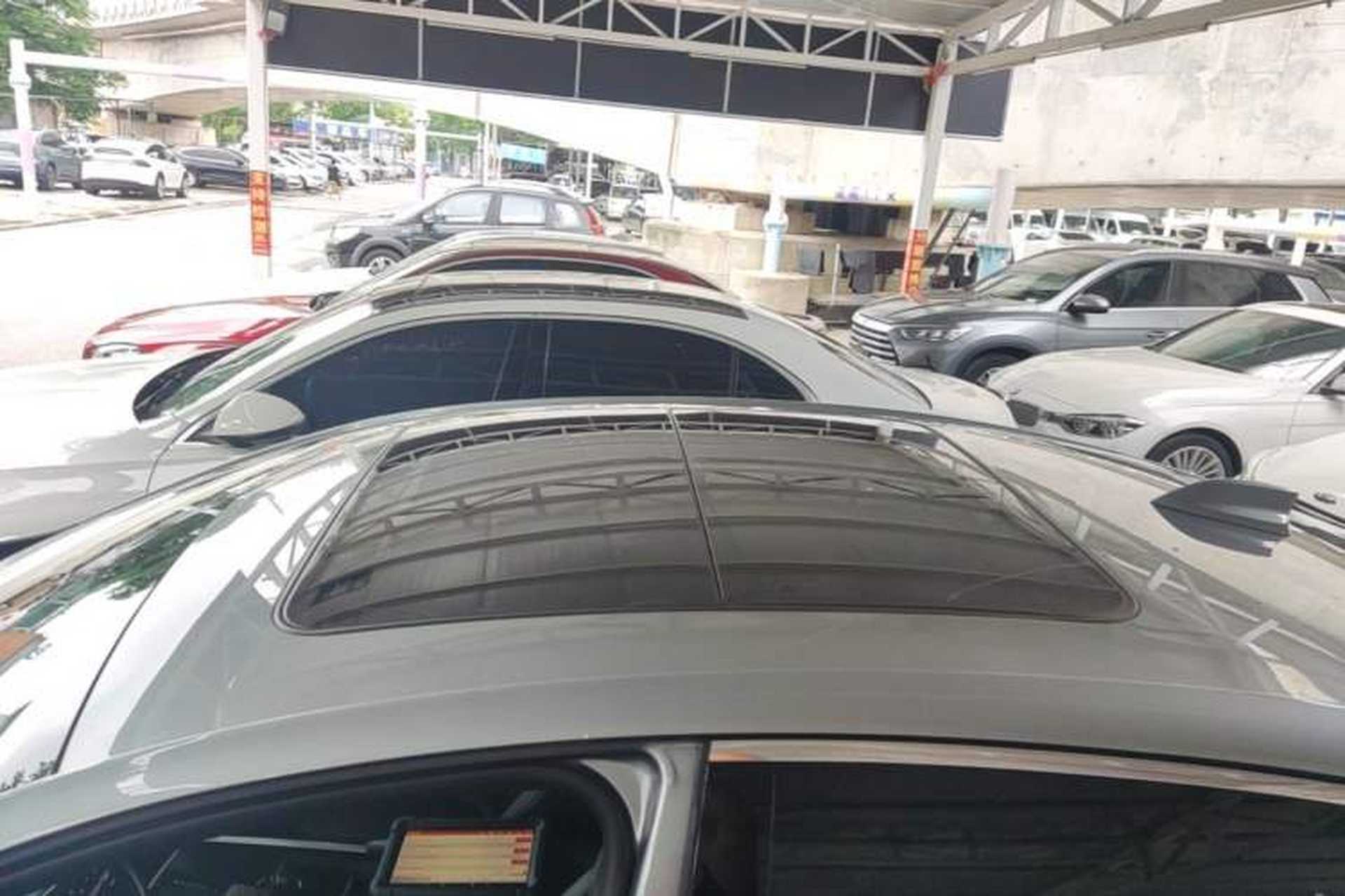 Used Buick LaCrosse 2023 28T Prestige Edition Roof