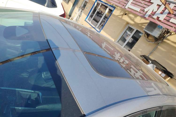 Used Buick LaCrosse 2023 28T Prestige Edition Roof