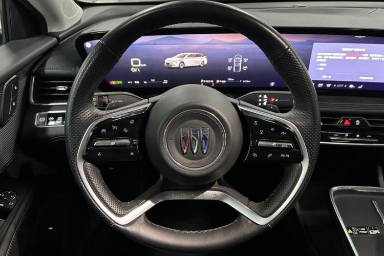 Used Buick LaCrosse 2023 28T Prestige Edition Steering Wheel