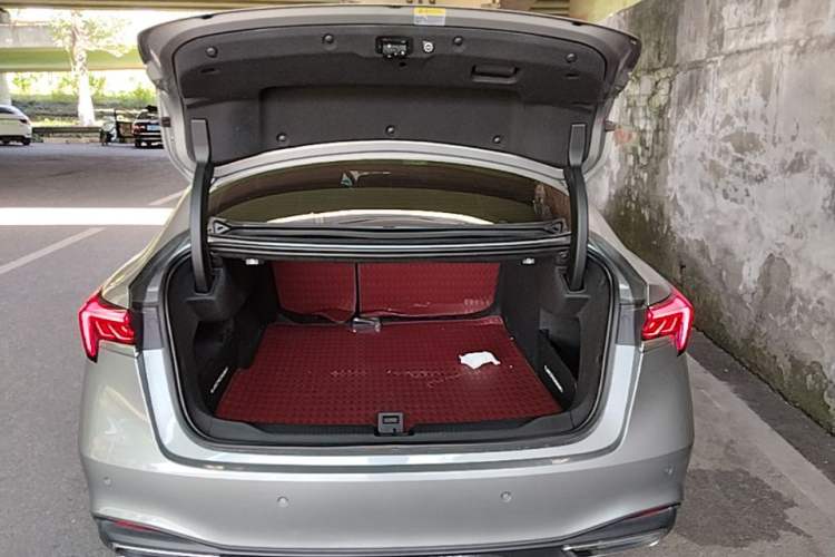 Used Buick LaCrosse 2023 28T Enjoyment Edition Trunk