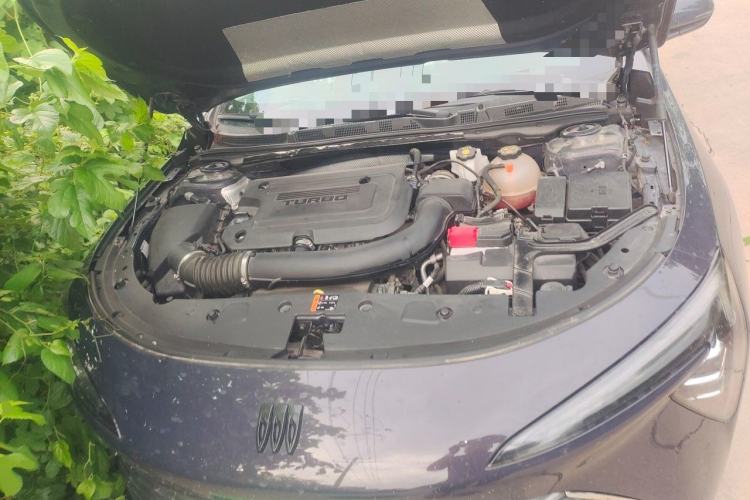 Used Buick LaCrosse 2023 28T Enjoyment Edition Engine Bay