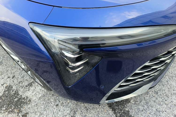 Used Buick LaCrosse 2023 Avia Edition Right Front Headlight
