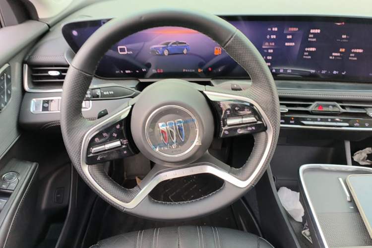 Used Buick LaCrosse 2023 Avia Edition Steering Wheel