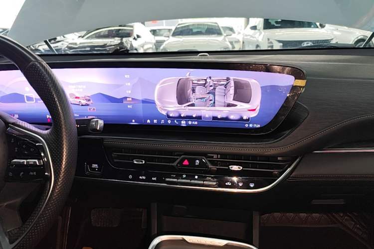 Used Buick LaCrosse 2023 28T Prestige Edition Audio And AC Panel