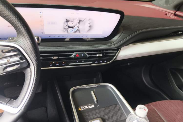 Used Buick LaCrosse 2023 28T Prestige Edition Audio And AC Panel