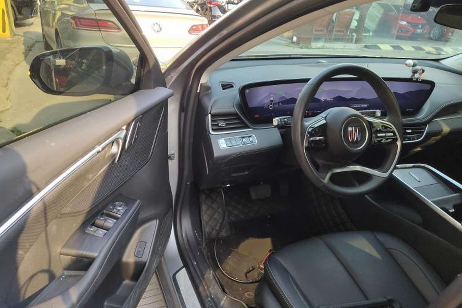 Used Buick LaCrosse 2023 28T Enjoyment Edition Driver Seat