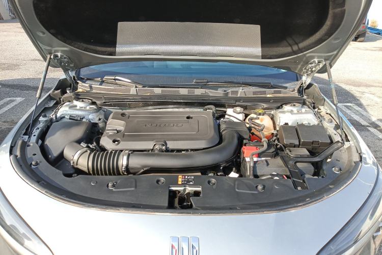 Used Buick LaCrosse 2023 28T Enjoyment Edition Engine Bay