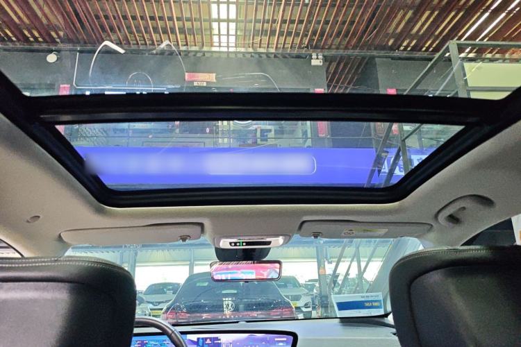 Used Buick LaCrosse 2023 28T Prestige Edition Headliner
