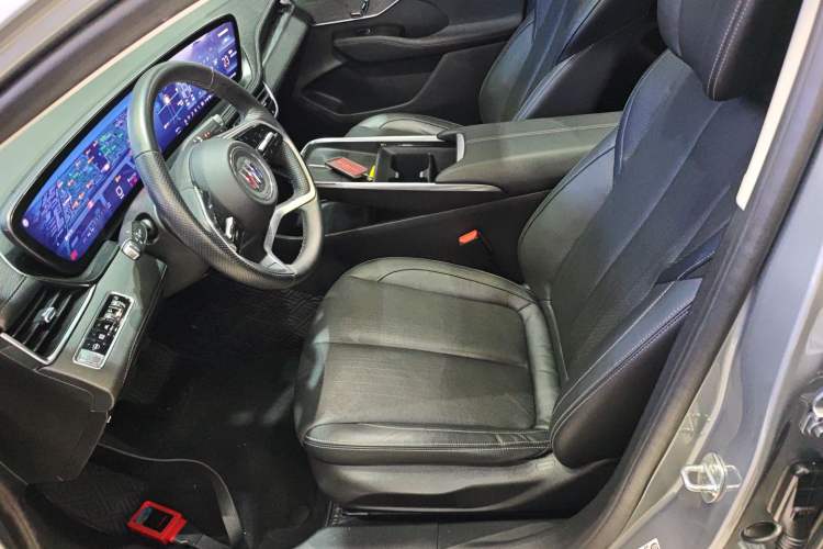 Used Buick LaCrosse 2023 28T Prestige Edition Left Front Seat
