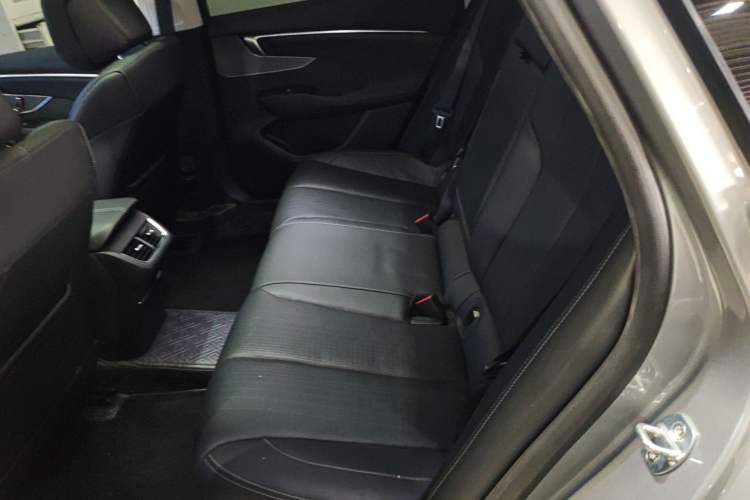 Used Buick LaCrosse 2023 28T Prestige Edition Left Rear Seat
