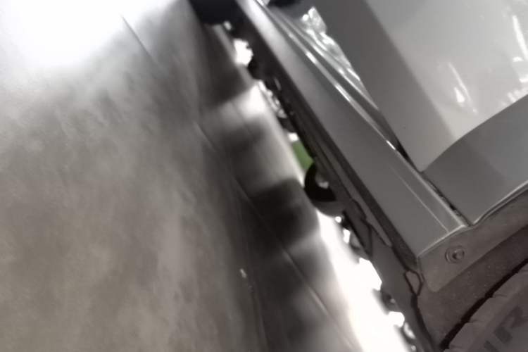 Used Buick LaCrosse 2023 28T Enjoyment Edition Right Side Sill