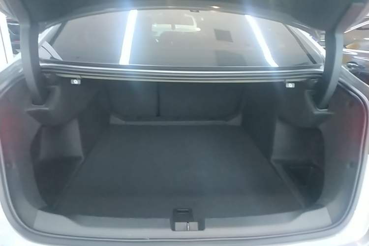 Used Buick LaCrosse 2023 28T Enjoyment Edition Trunk