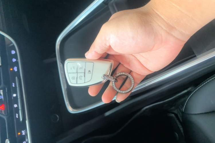 Used Buick LaCrosse 2023 Restyled 25T Cross-Country Edition Vehicle Key