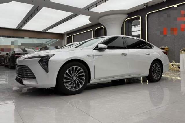 Buick LaCrosse 2023 28T Prestige Edition مستعملة