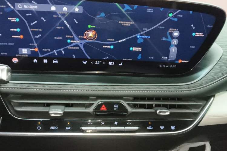 Used Buick LaCrosse 2023 28T Prestige Edition Audio And AC Panel