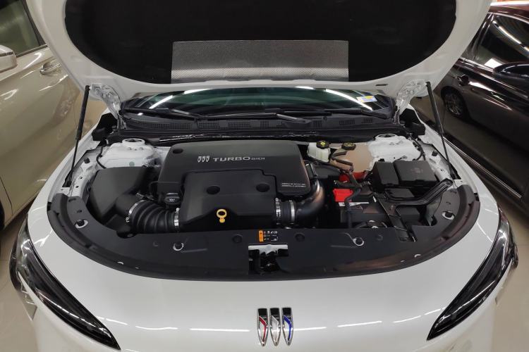 Used Buick LaCrosse 2023 Restyled 25T Cross-Country Edition Engine Bay