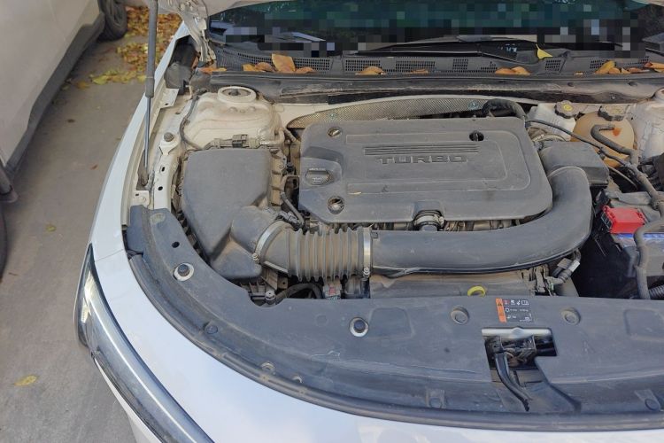 Used Buick LaCrosse 2023 28T Prestige Edition Engine Bay Right
