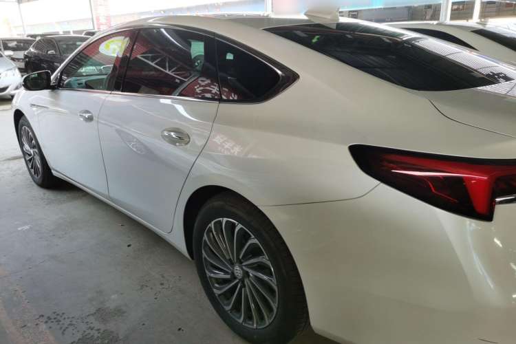 Used Buick LaCrosse 2023 28T Prestige Edition Exterior 5