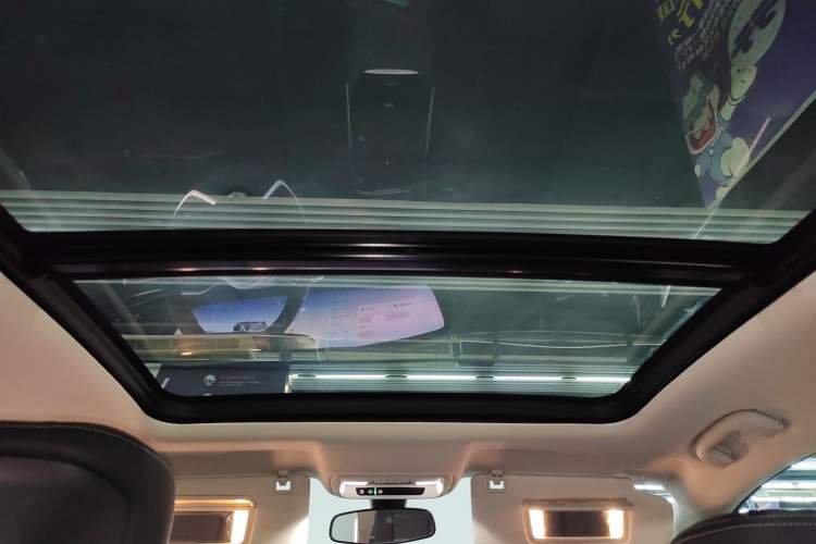 Used Buick LaCrosse 2023 Restyled 25T Cross-Country Edition Headliner